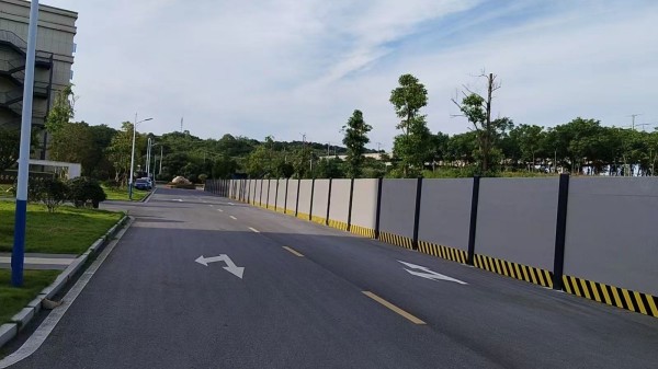 湖南圍擋廠(chǎng)家,長(zhǎng)沙移動(dòng)式圍擋,市政圍擋供應(yīng)批發(fā)